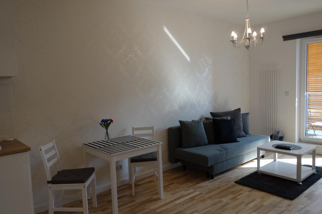 1 Bedroom Francuska Park Apartment Katowice Buitenkant foto
